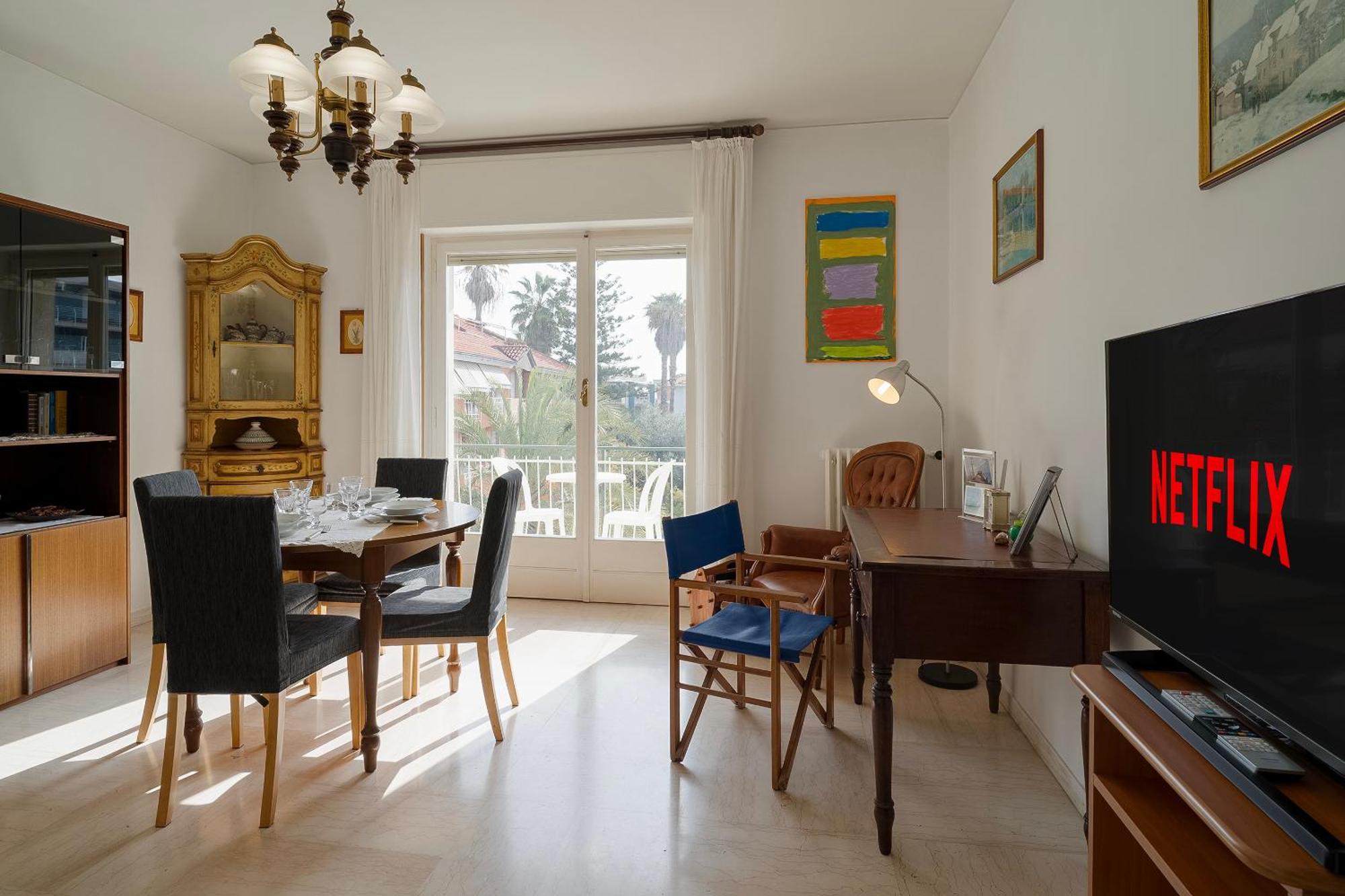 Casa Silvia - Central - Terrace - Wifi Bordighera Luaran gambar