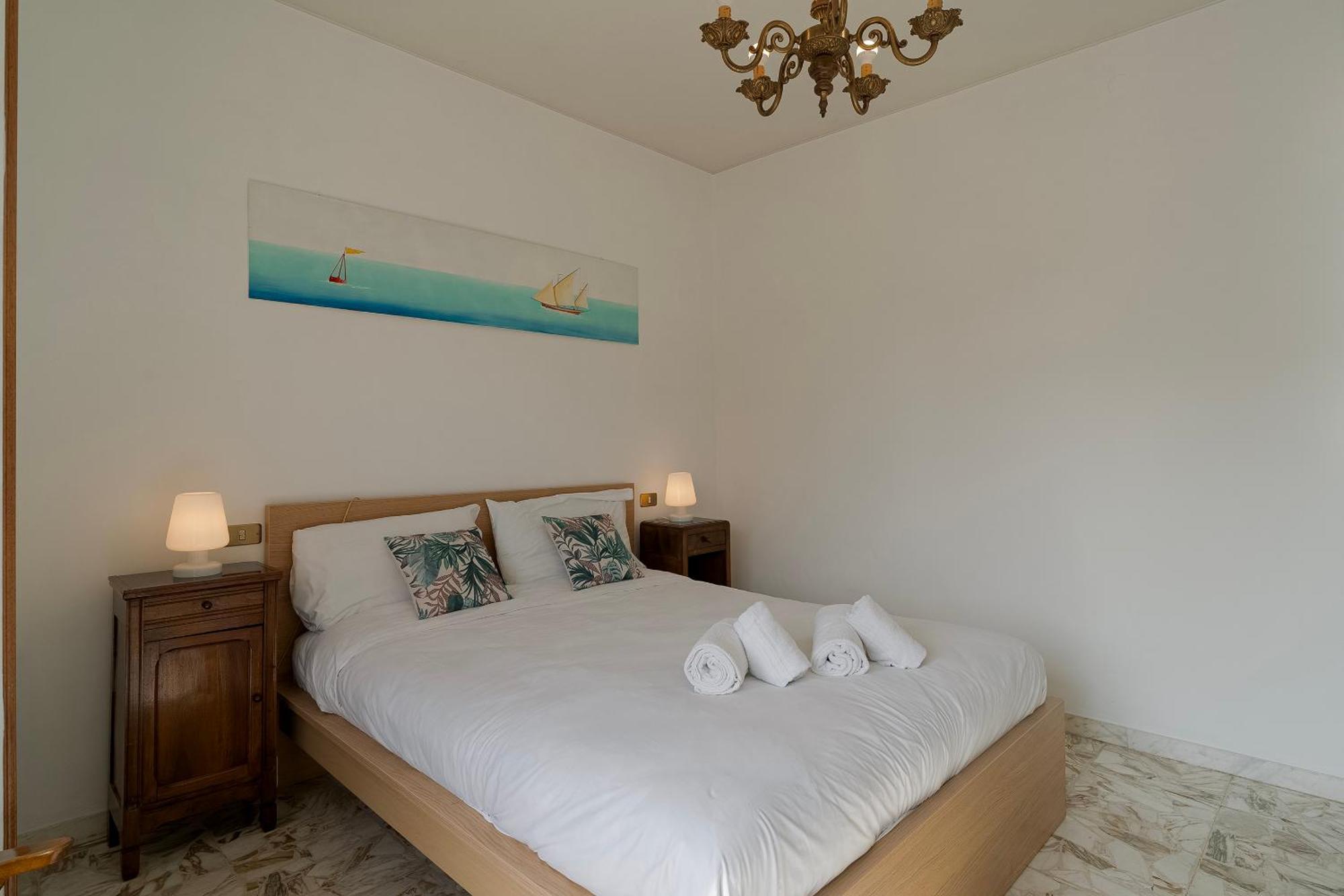 Casa Silvia - Central - Terrace - Wifi Bordighera Luaran gambar