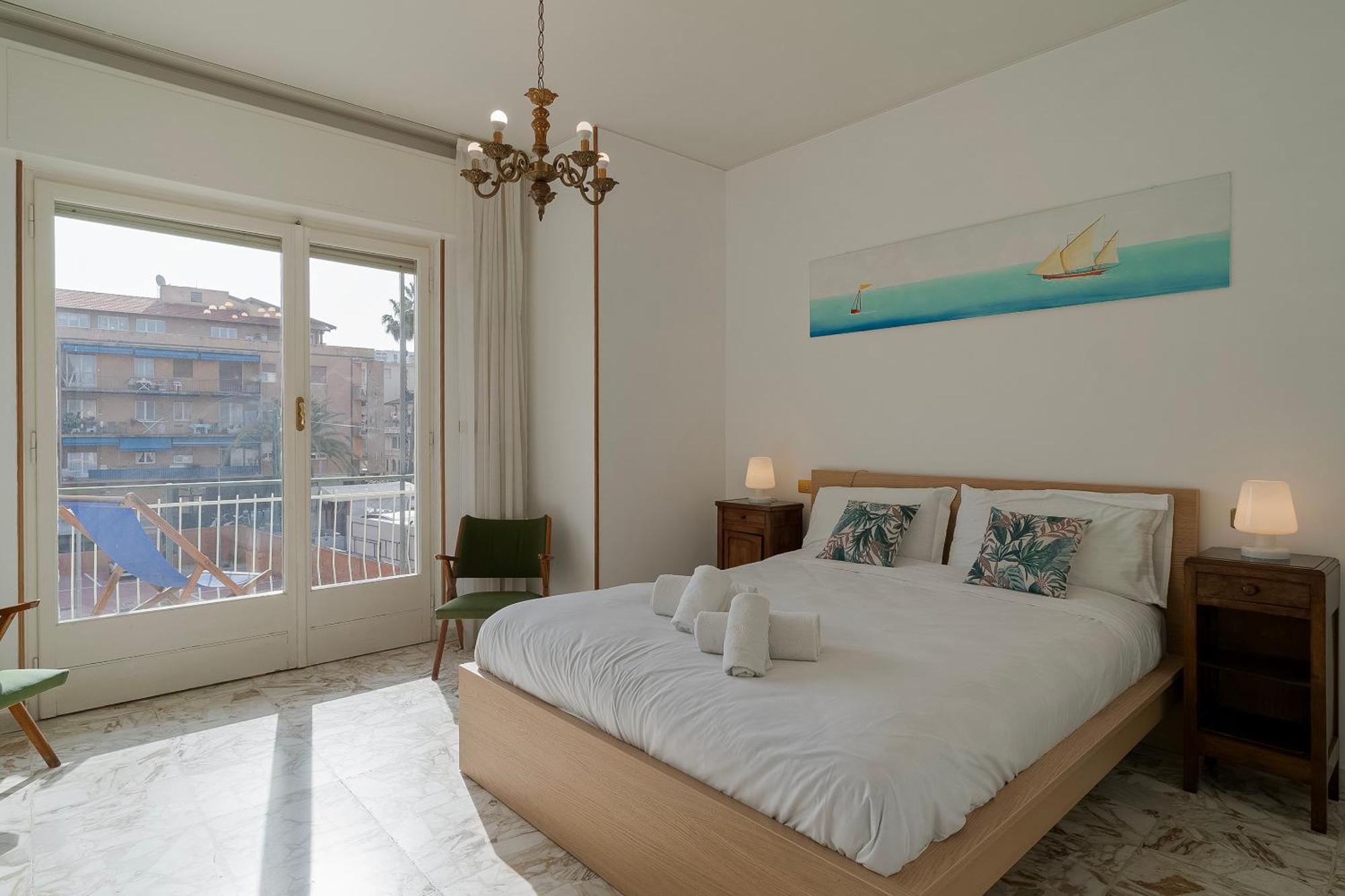 Casa Silvia - Central - Terrace - Wifi Bordighera Luaran gambar