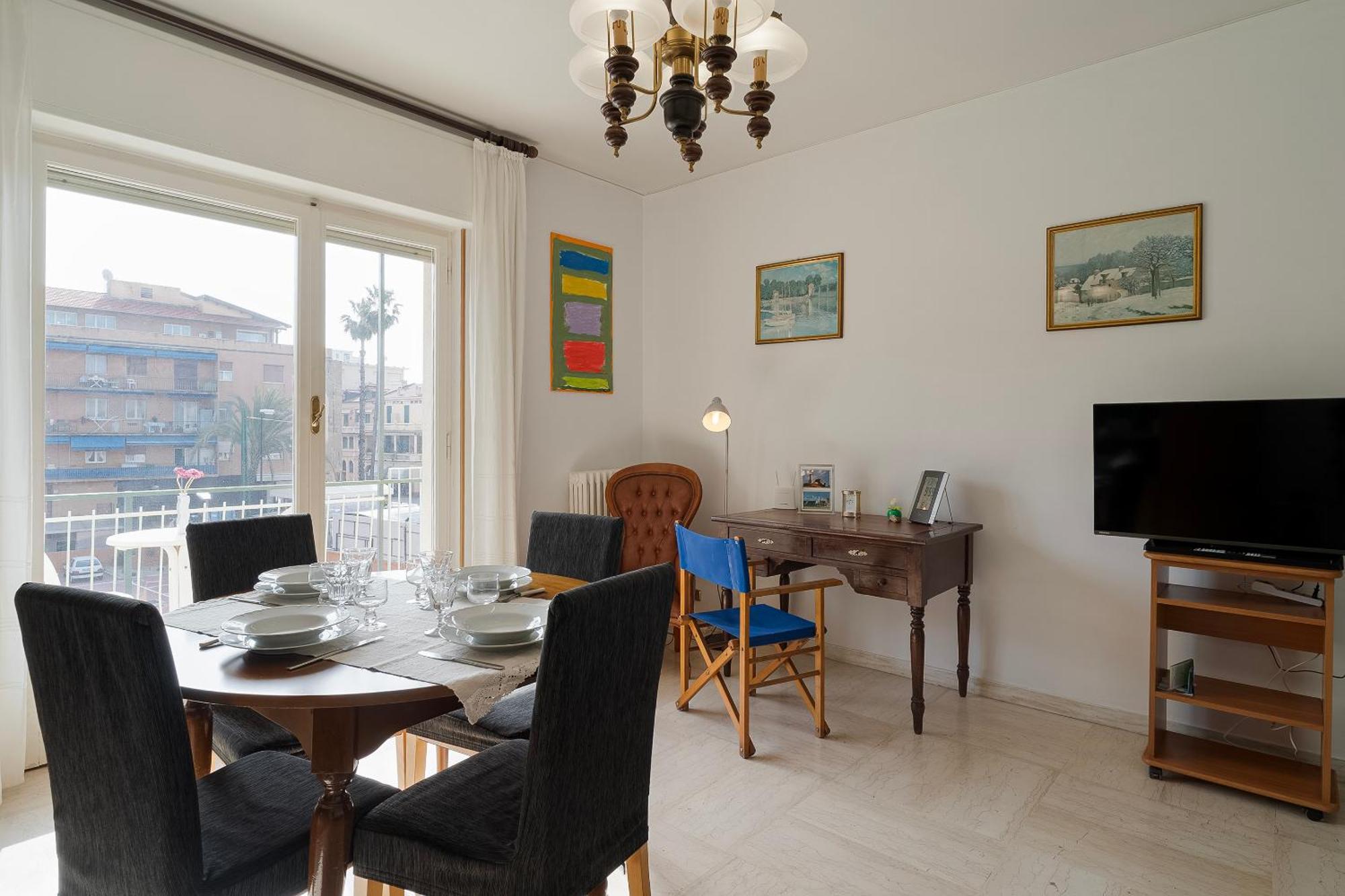 Casa Silvia - Central - Terrace - Wifi Bordighera Luaran gambar