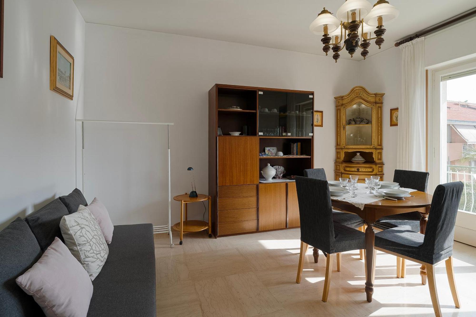 Casa Silvia - Central - Terrace - Wifi Bordighera Luaran gambar